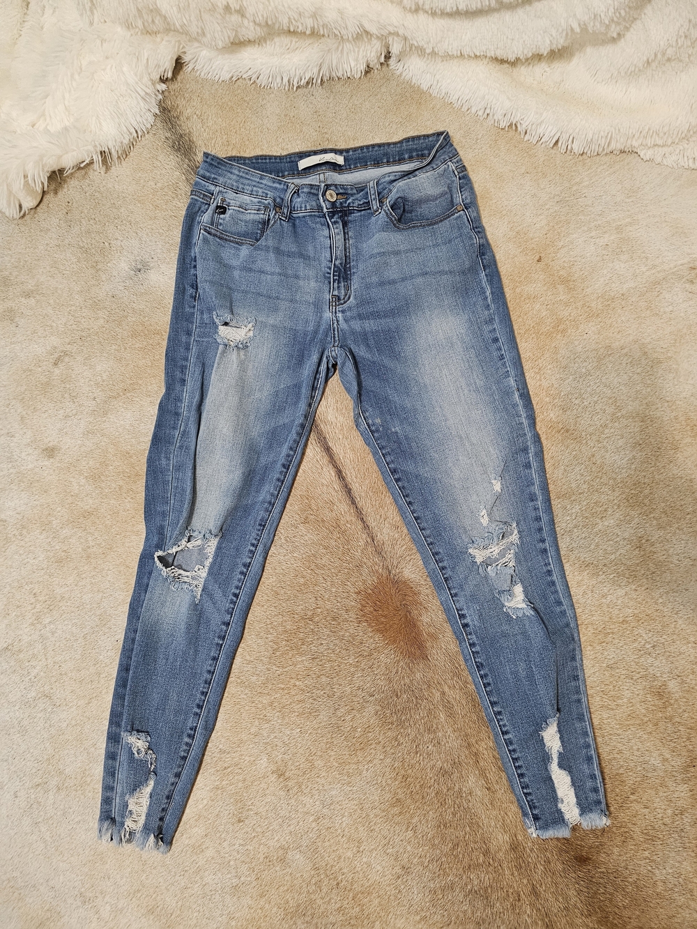 KanCan High Rise Distressed Skinny Jeans Size 13 Raw Hem Stretch
